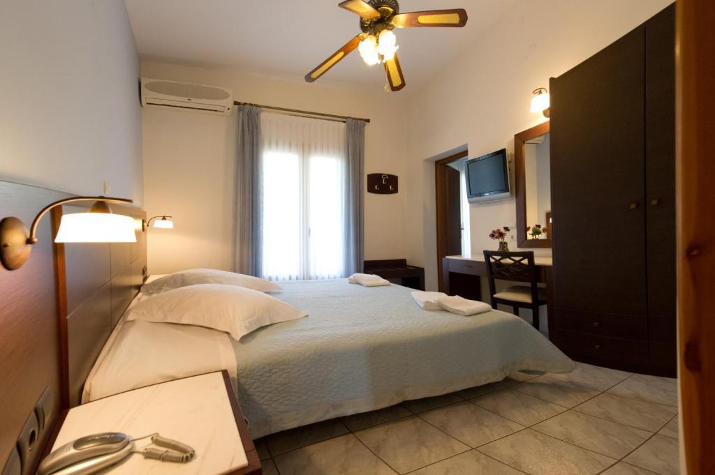 Villa Coralli 파르가 객실 사진